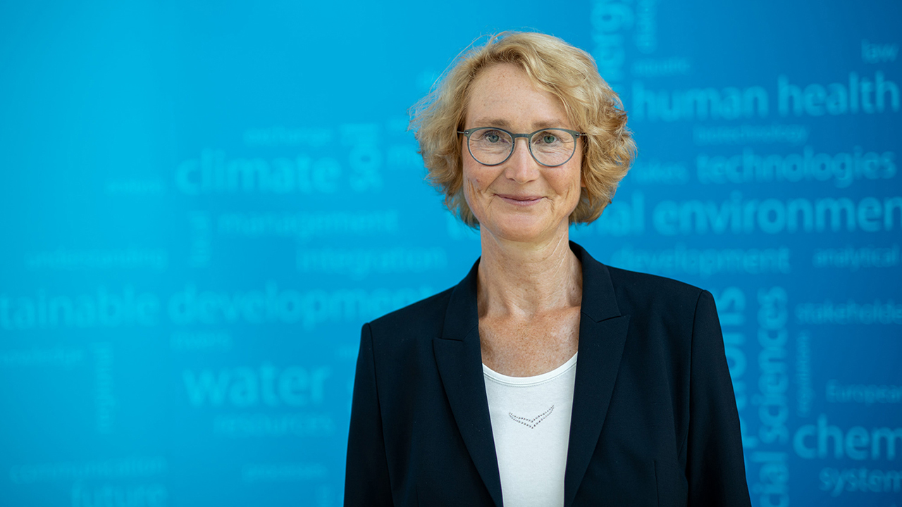 Prof. Dr. Katrin B&ouml;hning-Gaese &copy;Sebastian Wiedling/UFZ